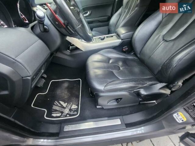 Серый Ленд Ровер Рендж Ровер Эвок, объемом двигателя 2.18 л и пробегом 207 тыс. км за 23000 $, фото 77 на Automoto.ua