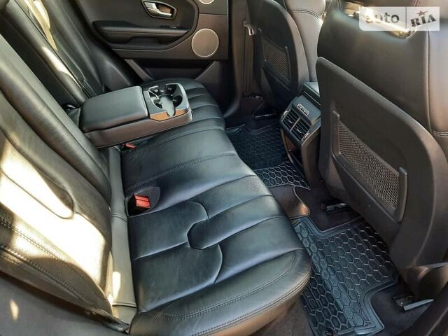 Сірий Ленд Ровер Рендж Ровер Евок, об'ємом двигуна 2 л та пробігом 137 тис. км за 15555 $, фото 28 на Automoto.ua