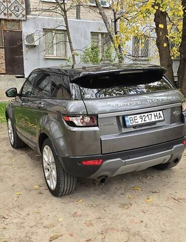 Ленд Ровер Рендж Ровер Эвок 2014 в Николаеве на Automoto.ua Серый Ленд Ровер Рендж Ровер Эвок, объемом двигателя 2 л и пробегом 202 тыс. км за 16500 $, фото 2 на Automoto.ua