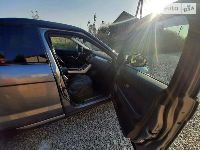 Сірий Ленд Ровер Рендж Ровер Евок, об'ємом двигуна 2 л та пробігом 137 тис. км за 15555 $, фото 23 на Automoto.ua