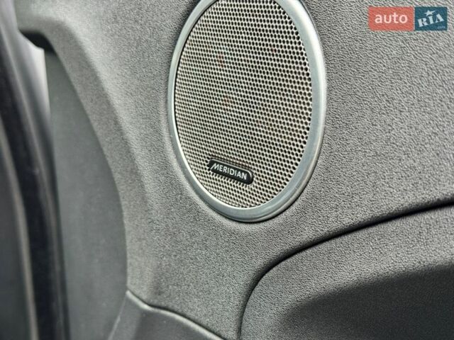 Сірий Ленд Ровер Рендж Ровер Евок, об'ємом двигуна 2 л та пробігом 187 тис. км за 13500 $, фото 9 на Automoto.ua