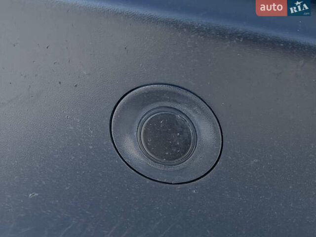 Сірий Ленд Ровер Рендж Ровер Евок, об'ємом двигуна 2 л та пробігом 104 тис. км за 18700 $, фото 47 на Automoto.ua