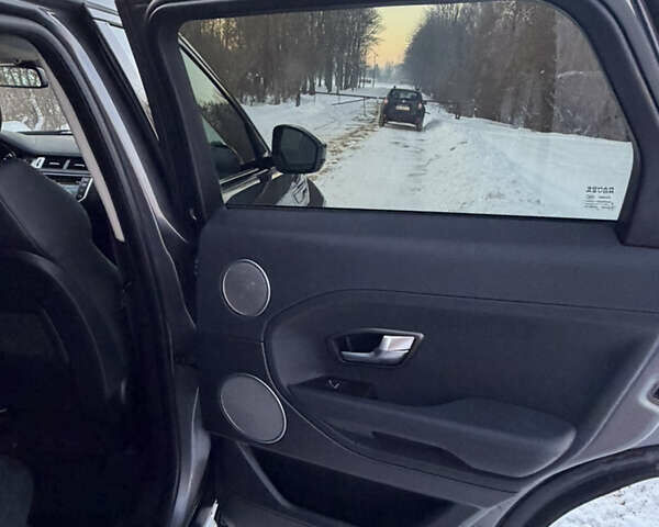 Серый Ленд Ровер Рендж Ровер Эвок, объемом двигателя 2 л и пробегом 216 тыс. км за 16000 $, фото 23 на Automoto.ua