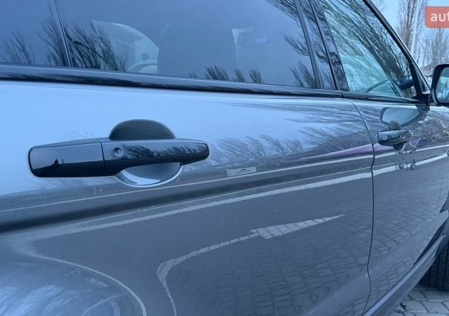 Сірий Ленд Ровер Рендж Ровер Евок, об'ємом двигуна 2 л та пробігом 164 тис. км за 19900 $, фото 18 на Automoto.ua