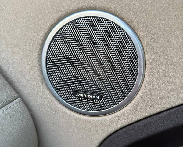 Сірий Ленд Ровер Рендж Ровер Евок, об'ємом двигуна 2 л та пробігом 205 тис. км за 16300 $, фото 17 на Automoto.ua