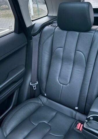 Сірий Ленд Ровер Рендж Ровер Евок, об'ємом двигуна 2 л та пробігом 164 тис. км за 19900 $, фото 23 на Automoto.ua