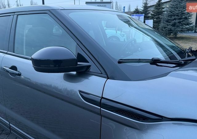 Сірий Ленд Ровер Рендж Ровер Евок, об'ємом двигуна 2 л та пробігом 164 тис. км за 19900 $, фото 3 на Automoto.ua