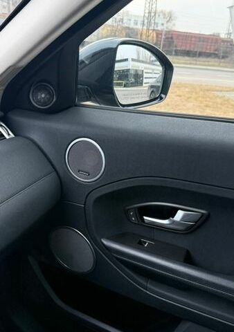 Сірий Ленд Ровер Рендж Ровер Евок, об'ємом двигуна 2 л та пробігом 164 тис. км за 19900 $, фото 37 на Automoto.ua