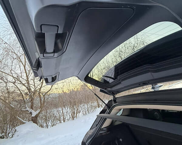 Серый Ленд Ровер Рендж Ровер Эвок, объемом двигателя 2 л и пробегом 216 тыс. км за 16000 $, фото 16 на Automoto.ua