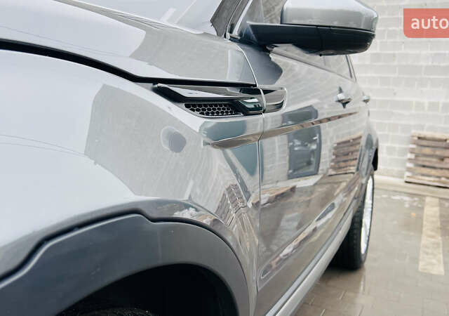 Сірий Ленд Ровер Рендж Ровер Евок, об'ємом двигуна 2 л та пробігом 220 тис. км за 13300 $, фото 33 на Automoto.ua