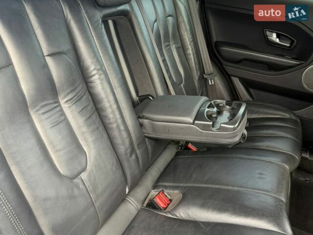 Серый Ленд Ровер Рендж Ровер Эвок, объемом двигателя 2 л и пробегом 249 тыс. км за 17500 $, фото 2 на Automoto.ua