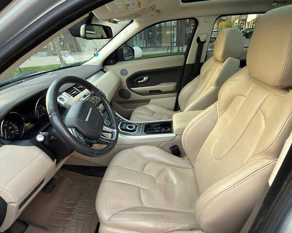 Сірий Ленд Ровер Рендж Ровер Евок, об'ємом двигуна 2 л та пробігом 205 тис. км за 16300 $, фото 15 на Automoto.ua