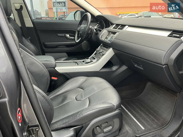 Сірий Ленд Ровер Рендж Ровер Евок, об'ємом двигуна 2 л та пробігом 110 тис. км за 16890 $, фото 12 на Automoto.ua