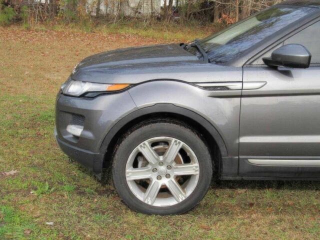 Сірий Ленд Ровер Рендж Ровер Евок, об'ємом двигуна 2 л та пробігом 70 тис. км за 8800 $, фото 6 на Automoto.ua