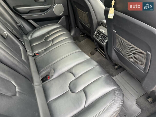 Ленд Ровер Рендж Ровер Евок 2015 у Дніпро (Дніпропетровську) на Automoto.ua Сірий Ленд Ровер Рендж Ровер Евок, об'ємом двигуна 2 л та пробігом 139 тис. км за 15700 $, фото 35 на Automoto.ua