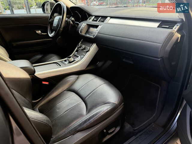 Сірий Ленд Ровер Рендж Ровер Евок, об'ємом двигуна 2 л та пробігом 158 тис. км за 17900 $, фото 14 на Automoto.ua