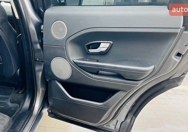 Сірий Ленд Ровер Рендж Ровер Евок, об'ємом двигуна 2 л та пробігом 220 тис. км за 13300 $, фото 59 на Automoto.ua