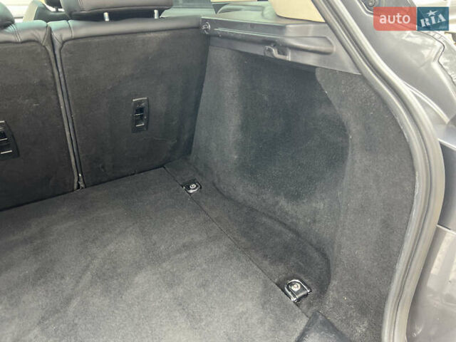 Сірий Ленд Ровер Рендж Ровер Евок, об'ємом двигуна 2 л та пробігом 220 тис. км за 13300 $, фото 51 на Automoto.ua