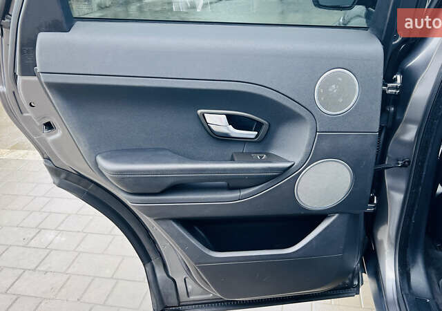 Сірий Ленд Ровер Рендж Ровер Евок, об'ємом двигуна 2 л та пробігом 220 тис. км за 13300 $, фото 58 на Automoto.ua