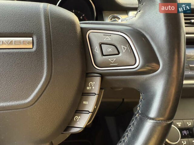 Сірий Ленд Ровер Рендж Ровер Евок, об'ємом двигуна 2 л та пробігом 158 тис. км за 17900 $, фото 23 на Automoto.ua