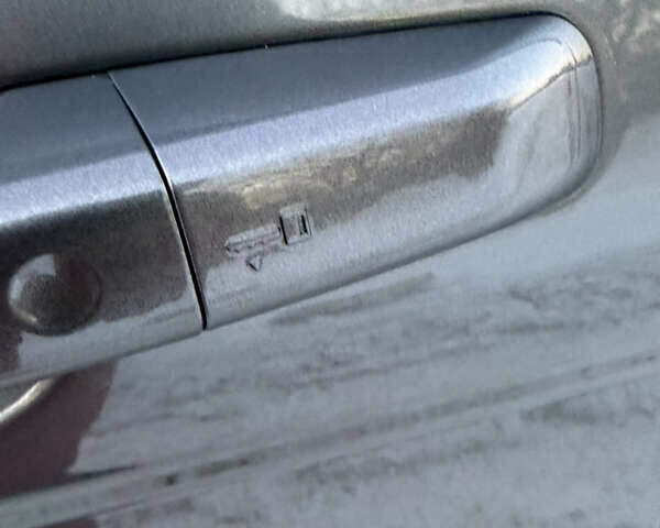 Серый Ленд Ровер Рендж Ровер Эвок, объемом двигателя 2 л и пробегом 216 тыс. км за 16000 $, фото 39 на Automoto.ua