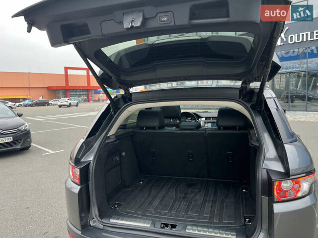 Сірий Ленд Ровер Рендж Ровер Евок, об'ємом двигуна 2 л та пробігом 110 тис. км за 16890 $, фото 19 на Automoto.ua