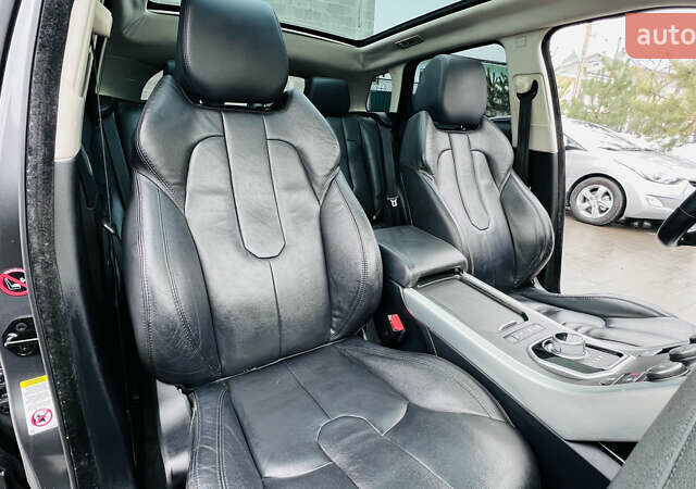 Сірий Ленд Ровер Рендж Ровер Евок, об'ємом двигуна 2 л та пробігом 220 тис. км за 13300 $, фото 82 на Automoto.ua