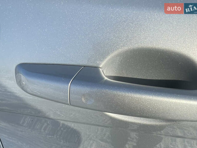 Сірий Ленд Ровер Рендж Ровер Евок, об'ємом двигуна 2 л та пробігом 104 тис. км за 17800 $, фото 45 на Automoto.ua