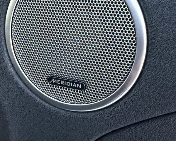 Серый Ленд Ровер Рендж Ровер Эвок, объемом двигателя 2 л и пробегом 216 тыс. км за 16000 $, фото 28 на Automoto.ua