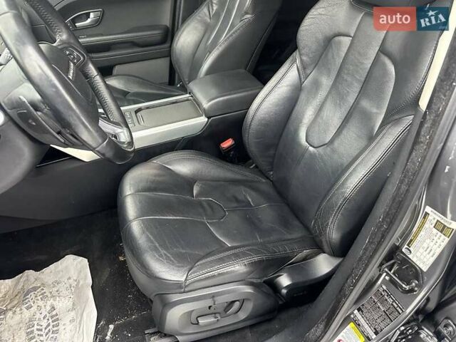 Сірий Ленд Ровер Рендж Ровер Евок, об'ємом двигуна 2 л та пробігом 219 тис. км за 11800 $, фото 6 на Automoto.ua