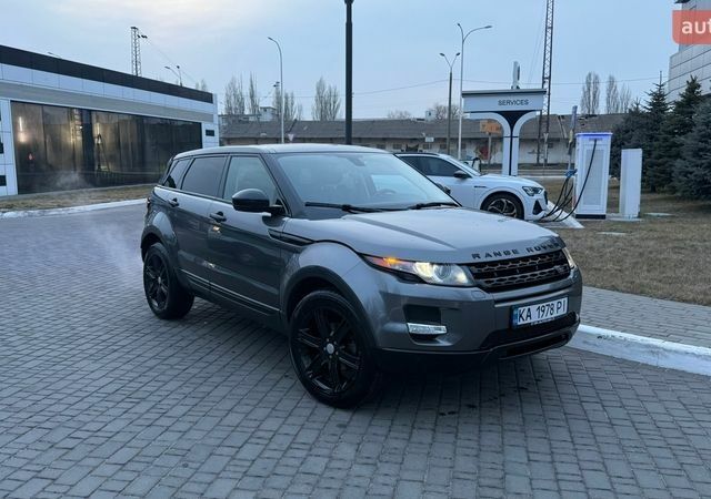 Сірий Ленд Ровер Рендж Ровер Евок, об'ємом двигуна 2 л та пробігом 164 тис. км за 19900 $, фото 16 на Automoto.ua