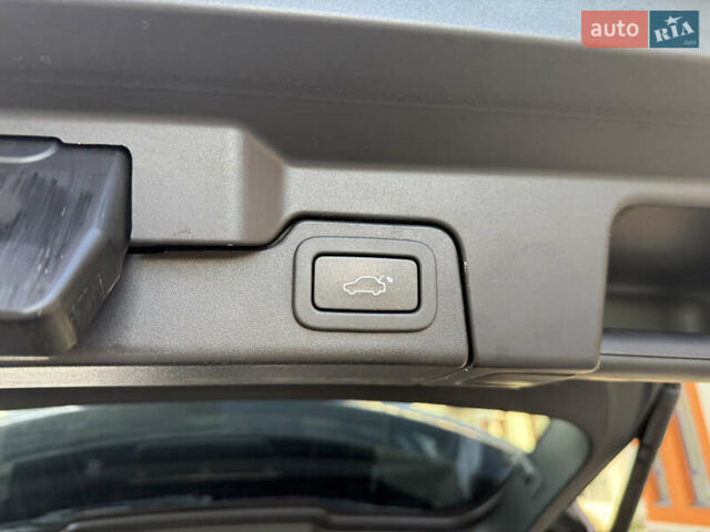 Сірий Ленд Ровер Рендж Ровер Евок, об'ємом двигуна 2 л та пробігом 158 тис. км за 17900 $, фото 28 на Automoto.ua