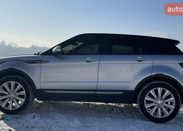 Сірий Ленд Ровер Рендж Ровер Евок, об'ємом двигуна 2 л та пробігом 104 тис. км за 17800 $, фото 1 на Automoto.ua