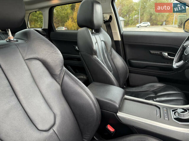 Ленд Ровер Рендж Ровер Евок 2015 у Дніпро (Дніпропетровську) на Automoto.ua Сірий Ленд Ровер Рендж Ровер Евок, об'ємом двигуна 2 л та пробігом 139 тис. км за 15700 $, фото 39 на Automoto.ua