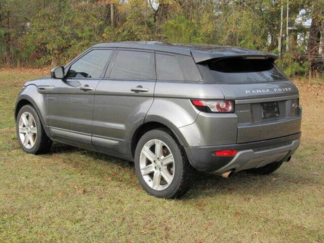 Сірий Ленд Ровер Рендж Ровер Евок, об'ємом двигуна 2 л та пробігом 70 тис. км за 8800 $, фото 7 на Automoto.ua