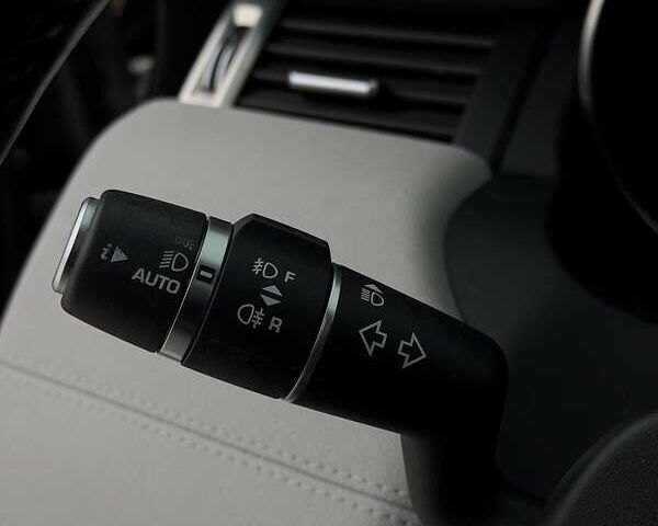 Серый Ленд Ровер Рендж Ровер Эвок, объемом двигателя 2 л и пробегом 204 тыс. км за 13999 $, фото 17 на Automoto.ua