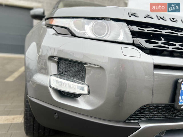 Сірий Ленд Ровер Рендж Ровер Евок, об'ємом двигуна 2 л та пробігом 220 тис. км за 13300 $, фото 37 на Automoto.ua