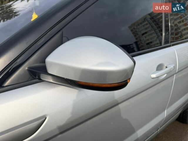 Серый Ленд Ровер Рендж Ровер Эвок, объемом двигателя 2 л и пробегом 249 тыс. км за 17500 $, фото 40 на Automoto.ua