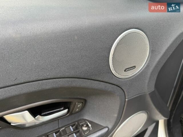 Серый Ленд Ровер Рендж Ровер Эвок, объемом двигателя 2 л и пробегом 249 тыс. км за 17500 $, фото 25 на Automoto.ua