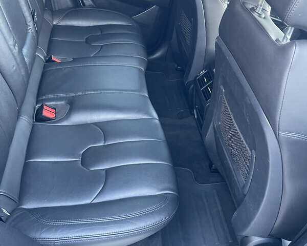 Сірий Ленд Ровер Рендж Ровер Евок, об'ємом двигуна 2 л та пробігом 104 тис. км за 17800 $, фото 18 на Automoto.ua