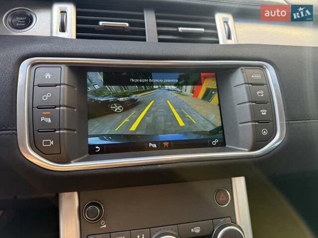 Сірий Ленд Ровер Рендж Ровер Евок, об'ємом двигуна 2 л та пробігом 158 тис. км за 17900 $, фото 20 на Automoto.ua