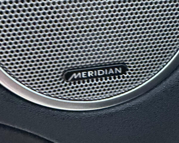 Серый Ленд Ровер Рендж Ровер Эвок, объемом двигателя 2 л и пробегом 216 тыс. км за 16000 $, фото 42 на Automoto.ua