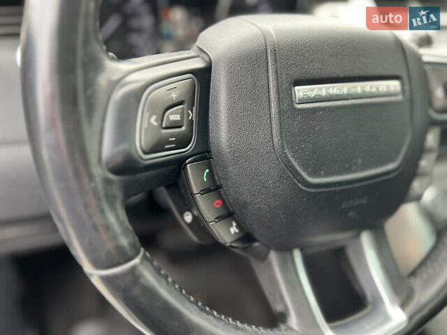 Сірий Ленд Ровер Рендж Ровер Евок, об'ємом двигуна 2 л та пробігом 220 тис. км за 13300 $, фото 85 на Automoto.ua
