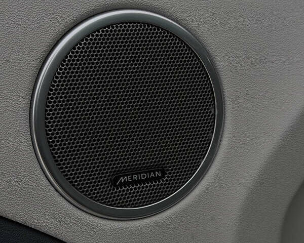 Серый Ленд Ровер Рендж Ровер Эвок, объемом двигателя 2 л и пробегом 204 тыс. км за 13999 $, фото 10 на Automoto.ua