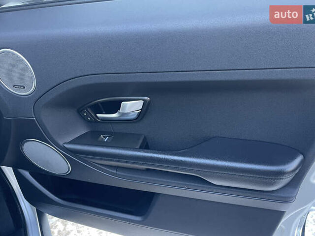 Сірий Ленд Ровер Рендж Ровер Евок, об'ємом двигуна 2 л та пробігом 104 тис. км за 17800 $, фото 21 на Automoto.ua