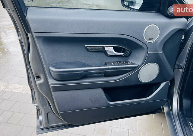 Сірий Ленд Ровер Рендж Ровер Евок, об'ємом двигуна 2 л та пробігом 220 тис. км за 13300 $, фото 66 на Automoto.ua