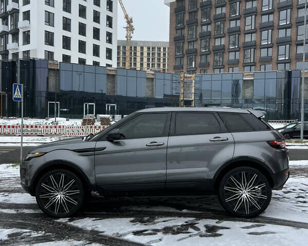 Сірий Ленд Ровер Рендж Ровер Евок, об'ємом двигуна 2 л та пробігом 184 тис. км за 14950 $, фото 7 на Automoto.ua