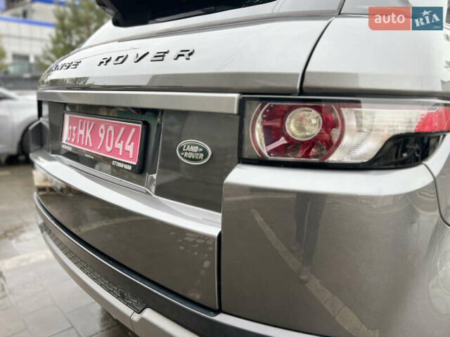 Сірий Ленд Ровер Рендж Ровер Евок, об'ємом двигуна 2 л та пробігом 220 тис. км за 13300 $, фото 21 на Automoto.ua