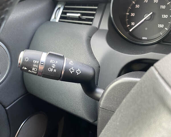 Сірий Ленд Ровер Рендж Ровер Евок, об'ємом двигуна 2 л та пробігом 110 тис. км за 18999 $, фото 21 на Automoto.ua