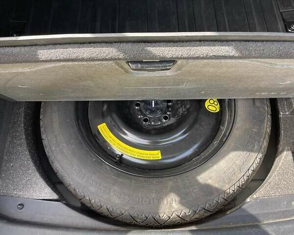 Серый Ленд Ровер Рендж Ровер Эвок, объемом двигателя 2 л и пробегом 105 тыс. км за 19555 $, фото 8 на Automoto.ua